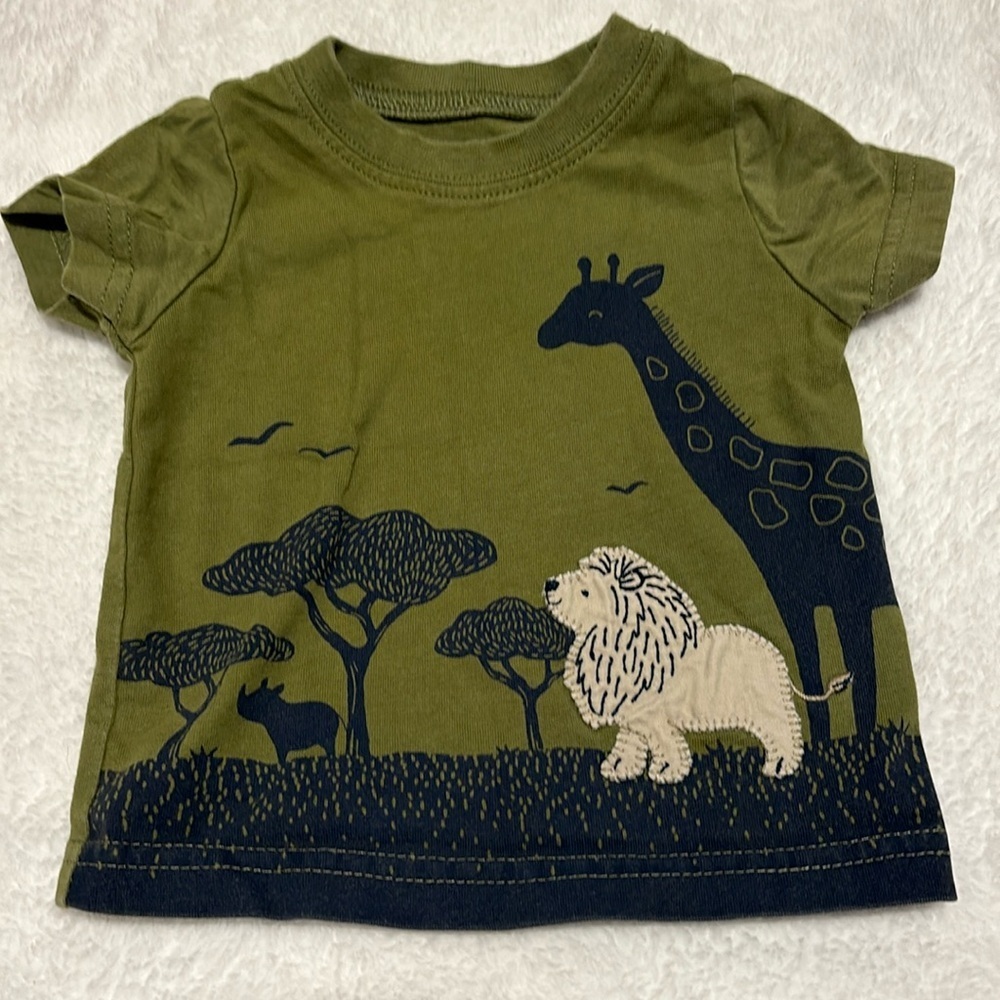 Cute Carters safari animals T shirt for 0-3 month baby Short sleeve Hunter green